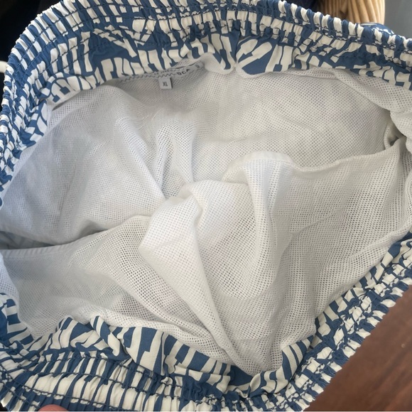 Frescobol Carioca Short Pattern Swim Trunk Board Shorts - Picture 6 of 8